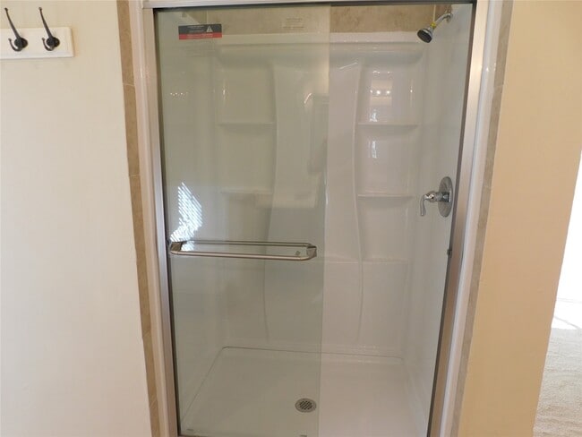 Building Photo - 3303 Rimrock Dr