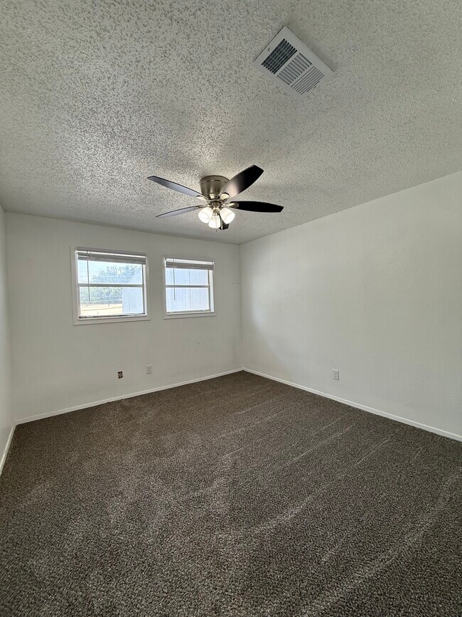 Building Photo - 4309 53rd St