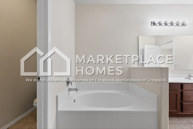 Building Photo - 9808 Farinosa Ave SW