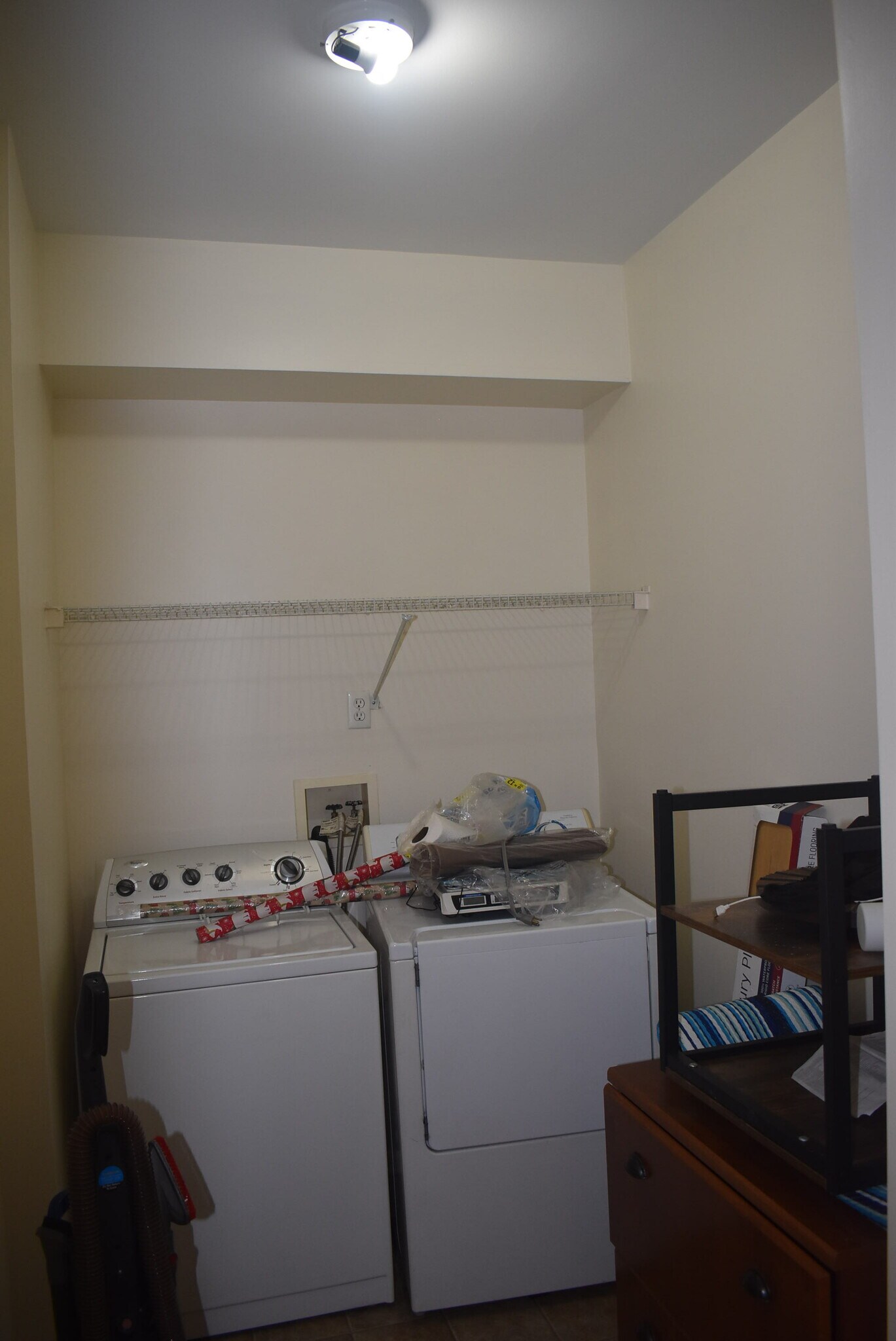 Building Photo - 815 Dominick Ct