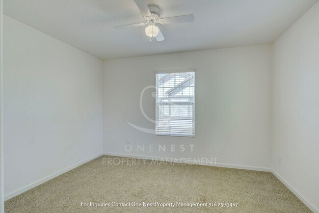 Building Photo - 1392 Impressionist Loop