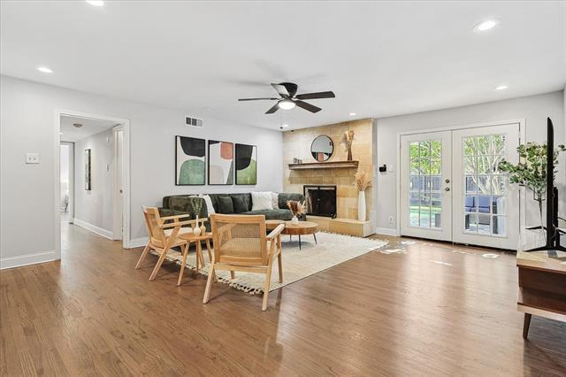 Building Photo - 3608 Courtdale Dr