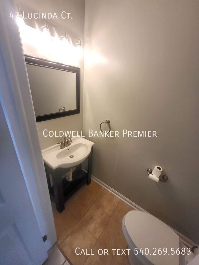 Building Photo - 47 Lucinda Ct