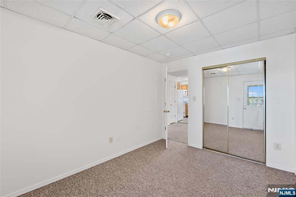 Building Photo - 275 Centre Ave