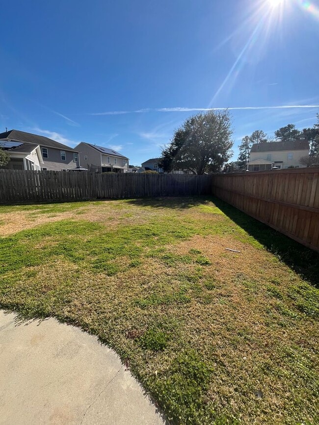 Building Photo - 4 Bedroom home in Arbor Walk