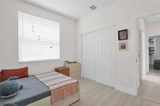 Building Photo - 6386 NW 78th Pl