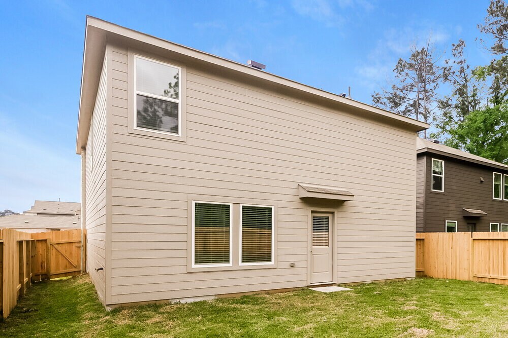Building Photo - 13491 Sonali Springs Dr