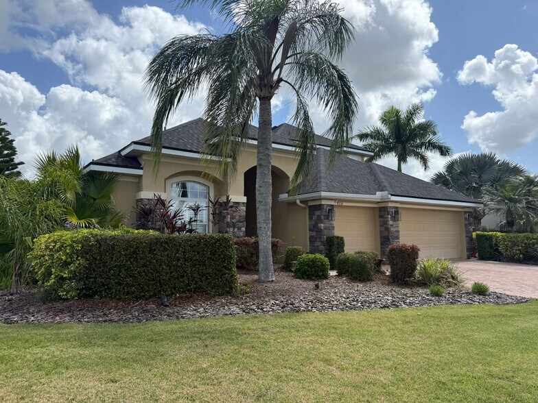 Building Photo - 4316 70th Ave E