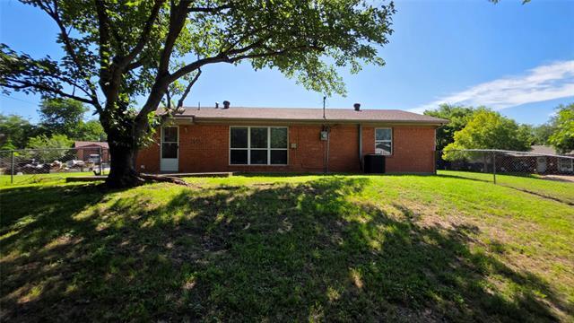 Building Photo - 6251 Shadydell Dr