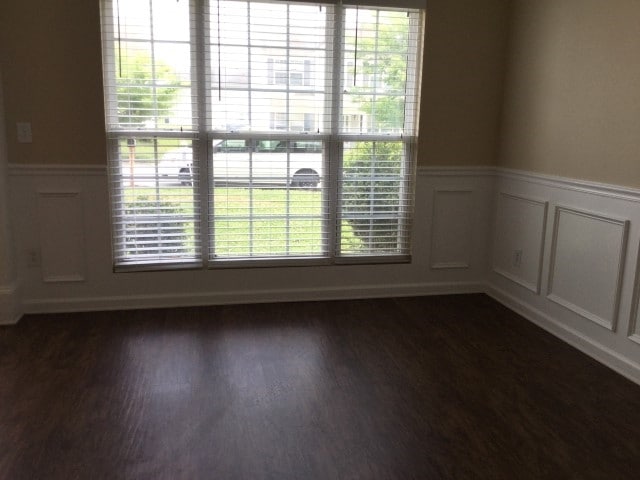 Building Photo - 2912 Hayling Dr