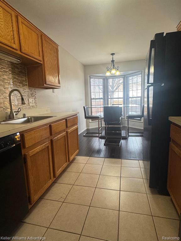 Building Photo - 22313 Peach Tree