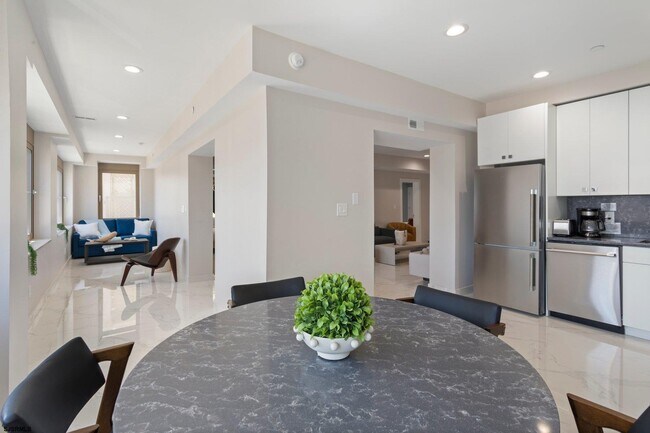 Building Photo - 5311 Atlantic Ave