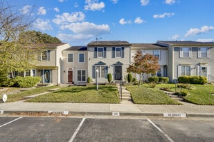 Building Photo - 8151 Turn Loop Rd