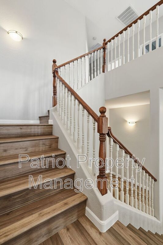 Building Photo - 13441 N 151st Dr