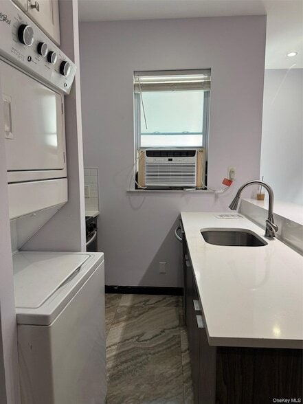 Building Photo - 7305 Metropolitan Avenue