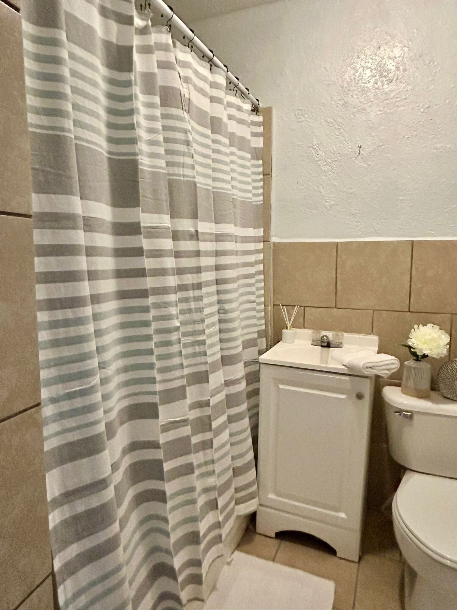 Building Photo - 2817 Nashville Ave