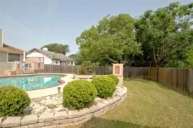 Building Photo - 2203 Corbin Way