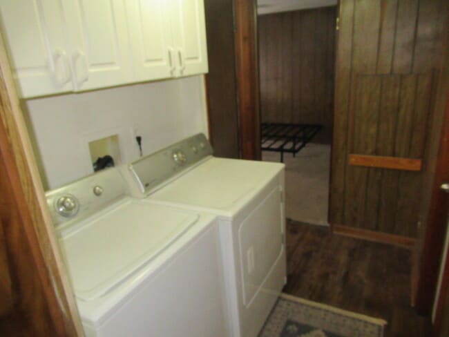 Building Photo - Cozy 2-Bedroom Home for Lease in Western Lincoln County – Move-In Ready!
