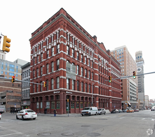 The Abell Apartments 1 S Eutaw St Baltimore MD 21201 Apartment Finder