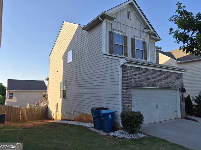 Building Photo - 1506 Charcoal Ives Rd
