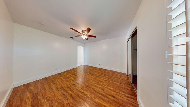 Building Photo - 3BR/ 3BA Pool Home   *Near Burns Rd Aquatic Center & Park * No HOA * 12+ Month Lease Options Avai...