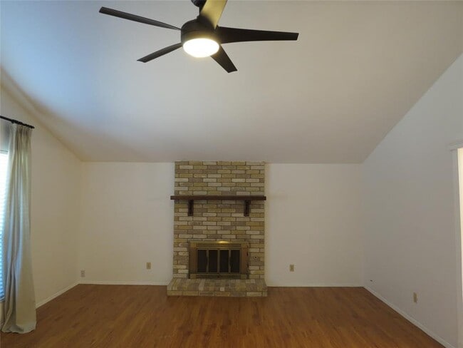Building Photo - 6803 Rearden Rd