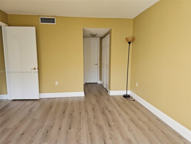 Building Photo - 4235 N University Dr