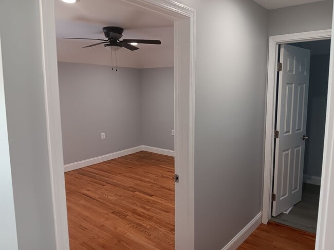 Building Photo - Renovated 3 Bed 2 Bath Single-Family Home in Aberdeen