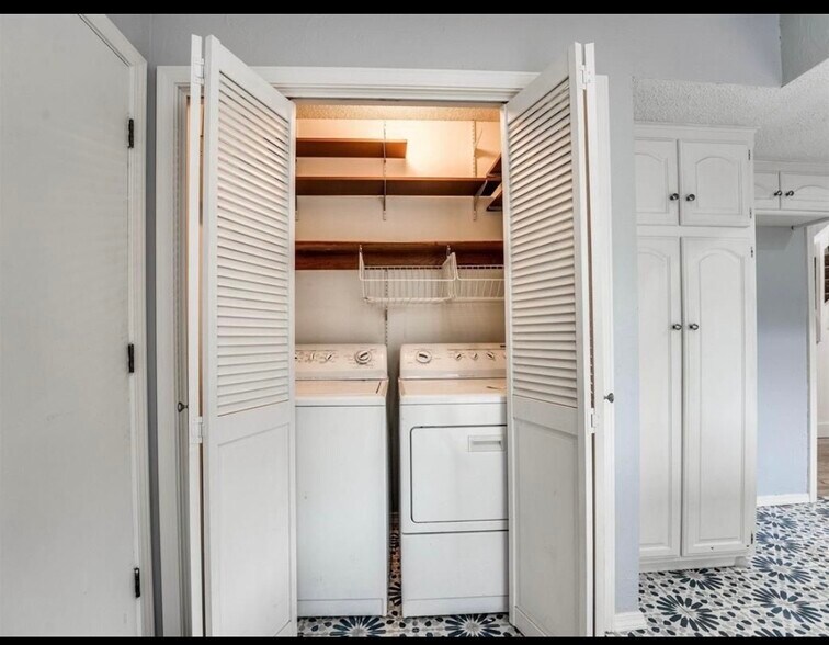 Building Photo - 4605 Dove Tree Ln