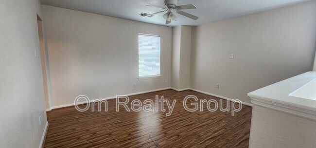 Building Photo - 9710 Fieldbloom Ln