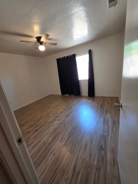 Building Photo - 7124 Kelley Dr