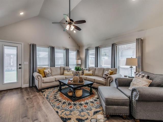 Building Photo - 1709 Budino Dr