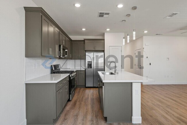 Building Photo - 109 Tranquil Ln