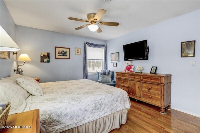 Building Photo - 53 Chesterfield Ln