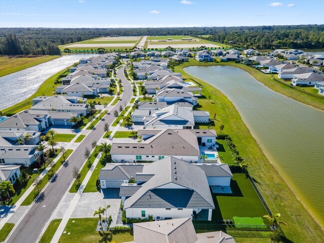 Building Photo - 4727 Estates Cir