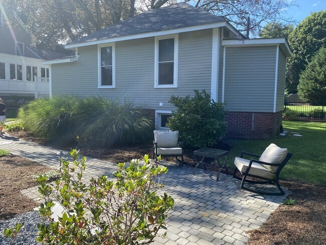Building Photo - 49 A Soule Ave