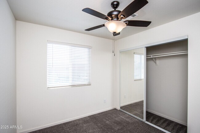 Building Photo - 2525 W State Ave