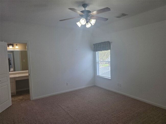 Building Photo - 2520 Garnetfield Ln