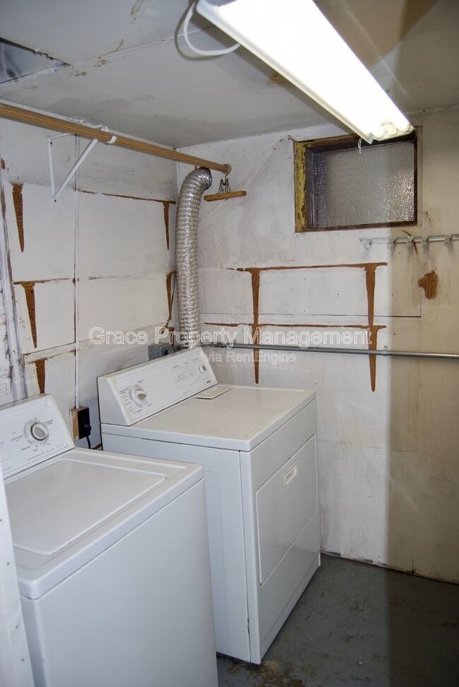 Building Photo - 4821 W 31st Ave