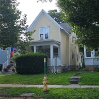 Building Photo - 9 Rowley St