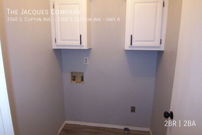 Building Photo - 3340 S Clifton Ave