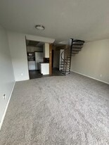 Building Photo - 7182 72nd Ln N