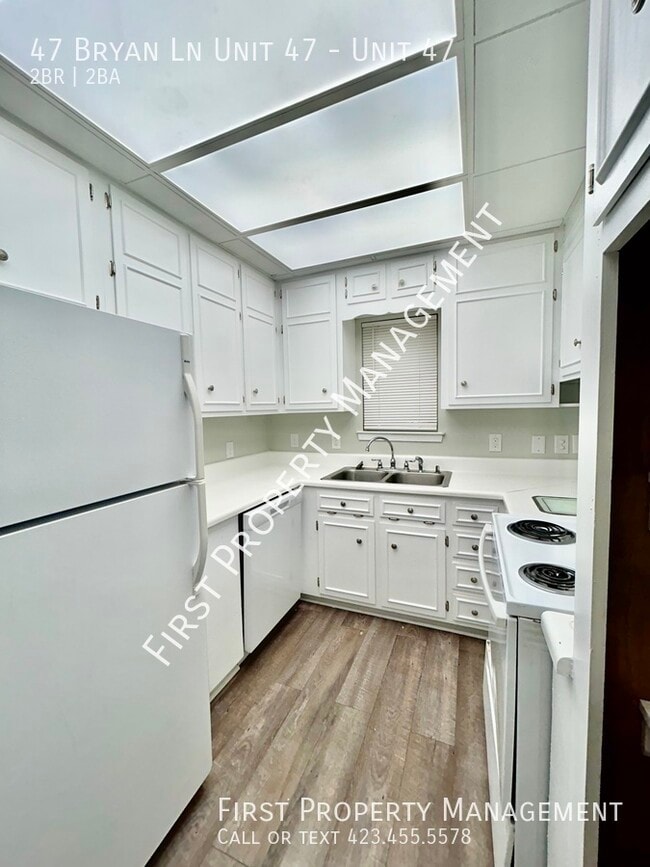 Building Photo - Rossville 2Bed/2Bath Apartment: Central AC