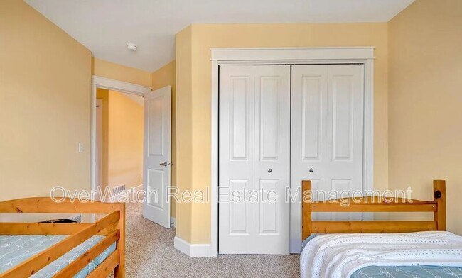 Building Photo - 5845 Grand Teton Loop