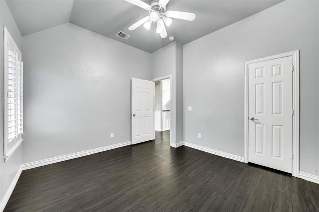Building Photo - 2117 Argyle Dr