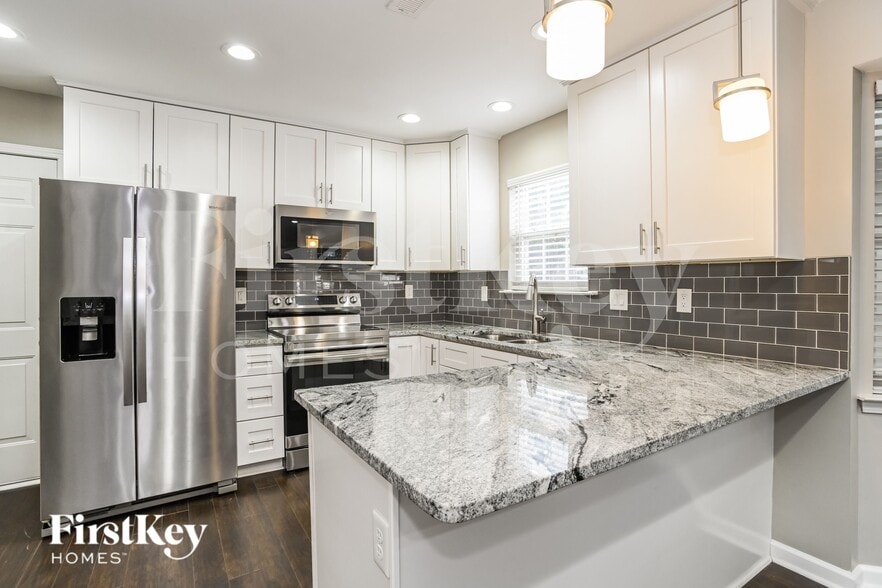 Building Photo - 9914 Wild Dogwood Ct