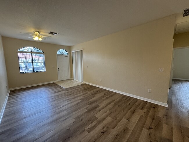 Building Photo - 1562 Cumin Dr