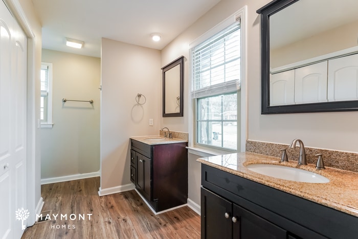 Building Photo - 107 Woodridge Dr