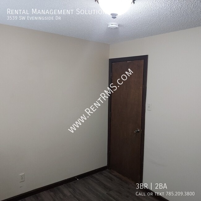 Building Photo - 3539 SW Eveningside Dr