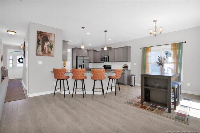 Building Photo - 208 Walker Downs Cir